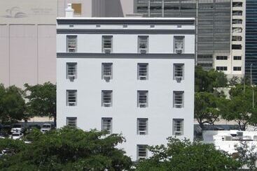 Miami Sun Hotel   Downtown/port Of Miami