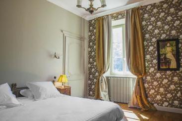 호텔 Hôtel Restaurant Chez Gervais