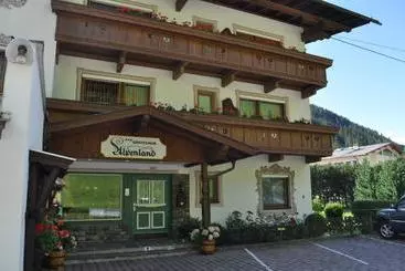 Pension Gästehaus Alpenland