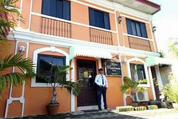 فندق Mojica Residencia