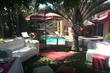 ペンション Masana Lodge