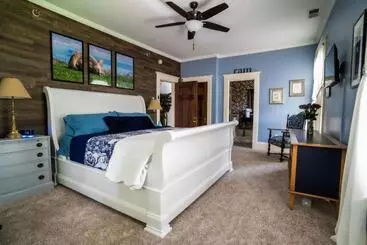 The Nordic Pineapple Bed And Breakfast