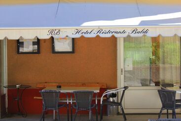 ホテル Ristorante Baldi
