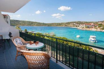 Apartments Sanda Kanica