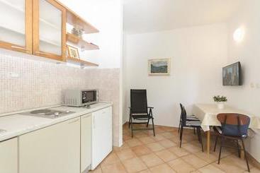 Appartements touristiques Apartments Karolina