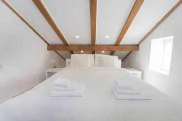 آپارتمان‌های توریست‌ها Aurum Apartment