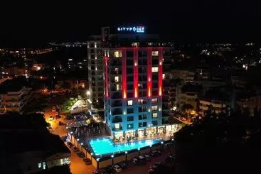 Maril Beach & Spa Hotel