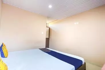 Hotel Spot On 64968 Yem Pees