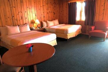 호텔 Prospector Motor Lodge