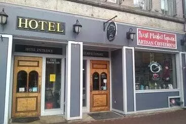 فندق The Charles Inn At Vacationland Inns