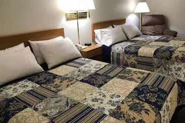 فندق على الطريق Dutch Country Inn