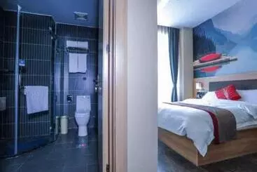 Thank Inn Plus Hotel Anhui Tongling Tongguan District Xihuchuncheng