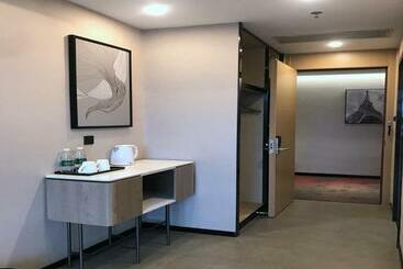 Hotel Up And In Guangdong Zhongshan West District Caihong Street