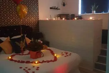 Aamiaismajoitus (B&B) The Mayfair Lodge & Family Suite