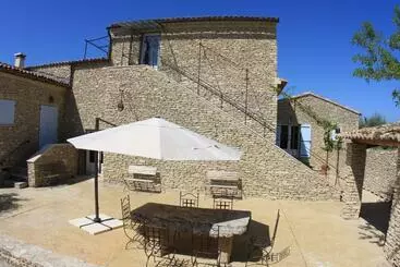 Apartamentos turísticos Les Pres De Gordes