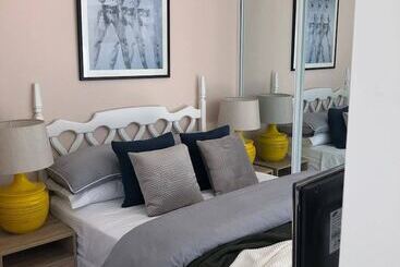 شقق خاصة سياحية Sun Drenched 1 Bed Studio Apartment In Newtown