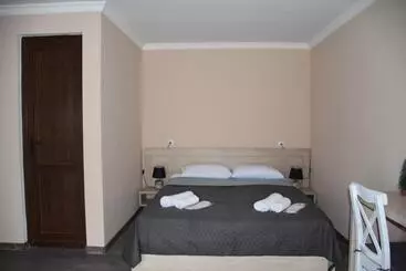 مسافرخانه Nikala's House