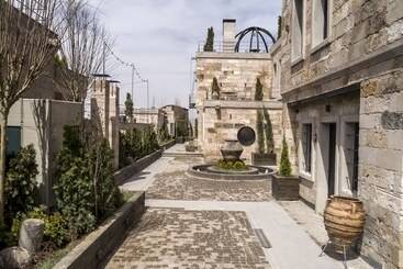 هتل Carus Cappadocia