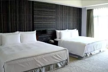 Hotel Dozen Park Kenting