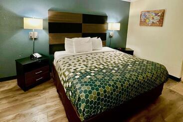 فندق Econo Lodge Inn & Suites Downtown San Antonio Riverwalk Area