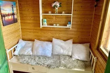 کلبه Little Finland