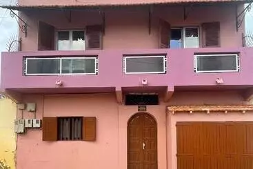 پانسیون Chez Titi