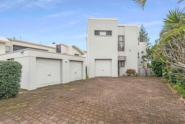 Apartamentos turísticos Ocean Waves