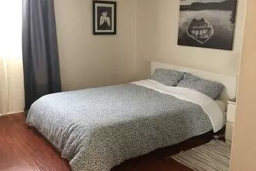 Majatalo Cute Housing Glendale California