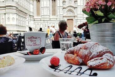 پانسیون Lady Luna B&b