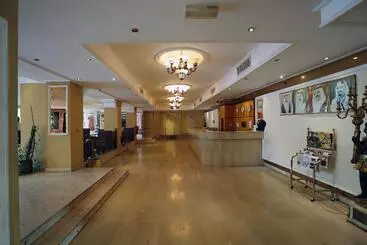 هتل Oyo 112 Semiramis