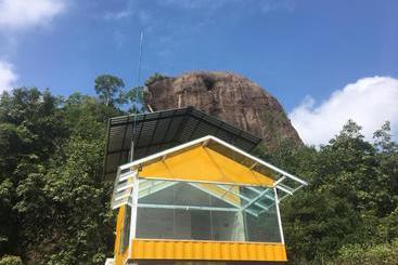 リゾートホテル Sky Retreat Sri Lanka