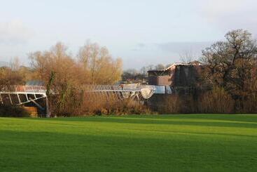 Pensão Brennan Court Guest Accommodation