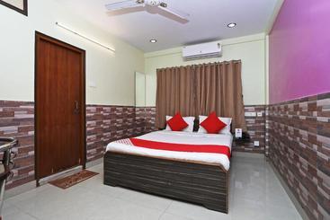 هتل Oyo 41194 The Kingdom