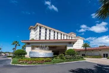 هتل One Ocean Resort And Spa