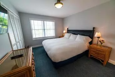 호텔 Sandpiper Beach Club