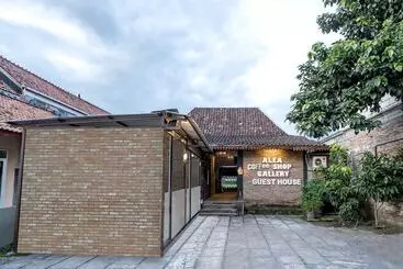 هتل Oyo 2380 Alea Guesthouse