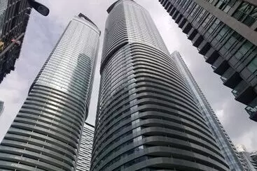 Turistihuoneistot Topline Suites   Ice Condos