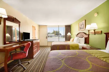 בית מלון כפרי American Inn Of Orangeburg