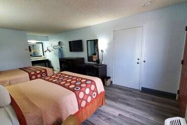 فندق على الطريق Super 8 By Wyndham Van Horn