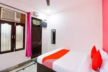 Hôtel Oyo 68331 Raj Palace