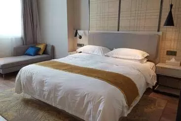 Hotelli Greentree Eastern Lianyungang Jiaruibao Plaza