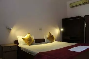 Tigers Villa Resort Bandhavgarh