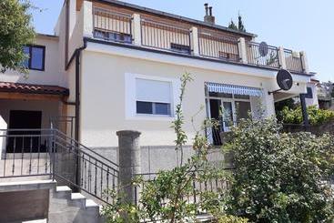 דירות לתיירים Apartment Melita