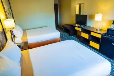 モーテル Super 8 By Wyndham Belen Nm