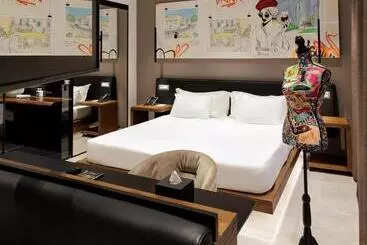 Hotelli The Corner Duomo