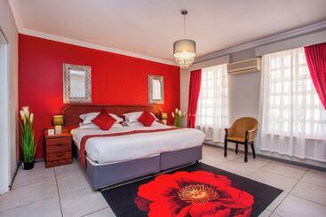 Отель The Villa Manor & Spa