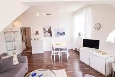 ホテル Röda Magasinet