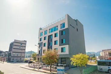 Doo Hotel & Guesthouse Hostel