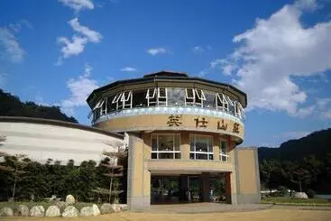 هتل Yingshih Resort