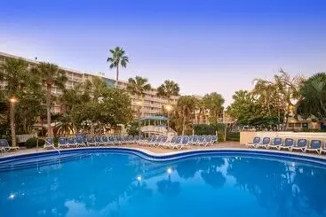 リゾートホテル Island Grand at Tradewinds